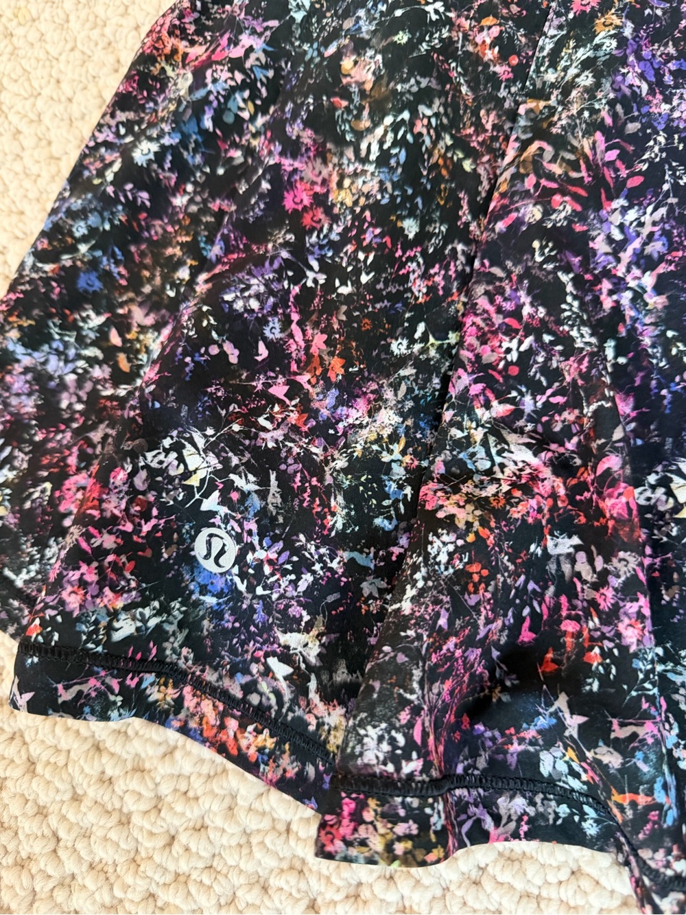 lululemon athletica Black Multicolor Floral Print Skort - Picture 3 of 4